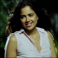 arya-sameera-reddy-06-04-11