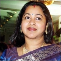 radhika-kamuthiyil-oru-kadhal-06-04-11