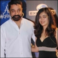 kamal-haasan-akshara-30-08-11