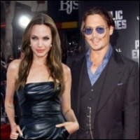 angelina-jolie--johnny-depp-10-12-10