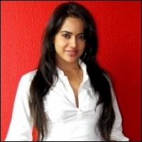 sameera-reddy--prabhu-deva-14-12-10