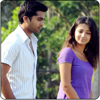 Vinnaithaandi Varuvaayaa