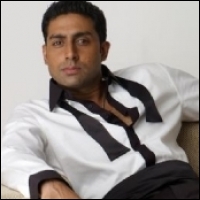 abhishek-bachchan-khelein-hum-ji-jaan-se-07-02-11