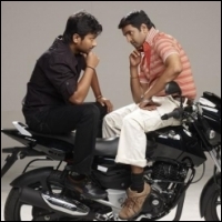 okok-oru-kal-oru-kannadi-21-07-12