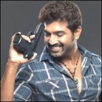 arun-vijay-prachi-desai-22-06-11