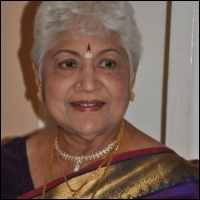 sowcar-janaki-kunguma-poovum-konjum-puravum-19-06-12