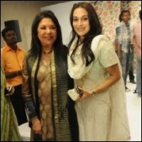 aishwarya-dhanush-ritu-kumar-02-03-12