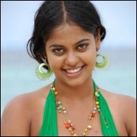 bindhu-madhavi-kazhugu-28-03-12