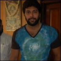 engeyum-kaadhal-jeyam-ravi-06-05-11