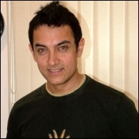 aamir-khan-kareena-kapoor-24-11-10