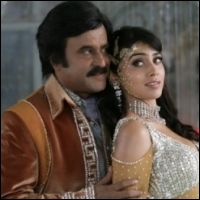 sivaji-3d-rajinikanth-21-11-12