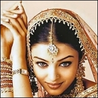 aishwarya-rai-bachchan-amitabh-bachchan-19-10-11