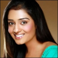 nikita-saroja-12-09-11