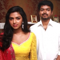 amala-vijay-photos-pictures-stills