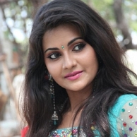 manoc-photos-pictures-stills