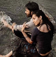 maryan-creates-records-before-its-release-photos-pictures-stills