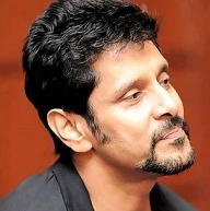 who-gets-chiyaan-vikram--gautham-or-bala-photos-pictures-stills