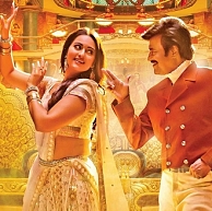 Lingaa - The theater storm