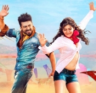 Suriya and Samantha in the Beaches of Goa for Anjaan