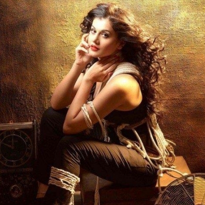 Taapsee Pannu is approached to play as the lady lead in director Ezhil's upcoming project