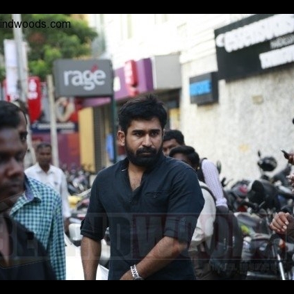 Vijay Antony's Pichaikaaran to wrap up in 17 days!
