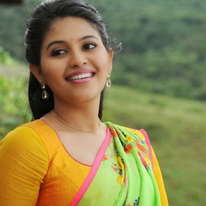 Anjali's Telugu film Geethanjali to be remade in Tamil