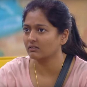 gayathri-talks-against-kamal-haasan-in-todays-bigg-boss-promo-video-photos-pictures-stills ''I don't want Kamal sir telling me not to use bad words'' - Gayathri lashes out against Kamal