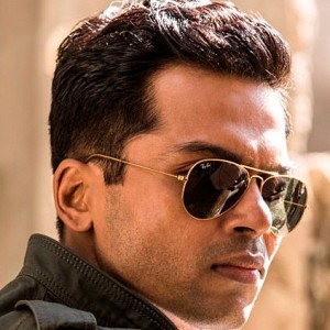 Just In: Kaatru Veliyidai trailer release date is here! Just In: Kaatru Veliyidai trailer release date is here!