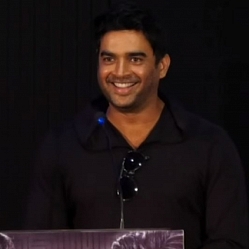 ''My relationship with Vijay Sethupathi started and ended with cigarettes'' - Madhavan