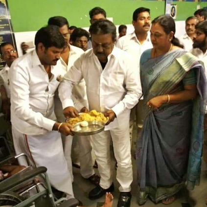 Vijayakanth spends his pongal with the mentally challenged kids of kilpauk hospital