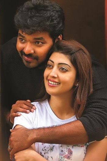 Enakku Vaaitha Adimaigal