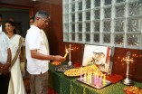 Students pay homage to late Balu Mahendra