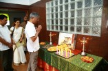 Students pay homage to late Balu Mahendra