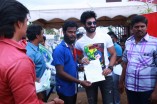 Aadhi Celebrates his birthday By Cleaning Beach