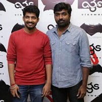 Celebrities at Batman v Superman: Dawn of Justice Premiere