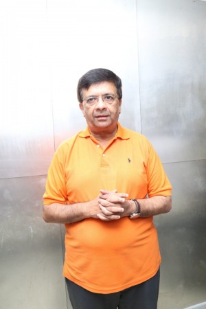 Celebrities At Inayathalam Premiere Show