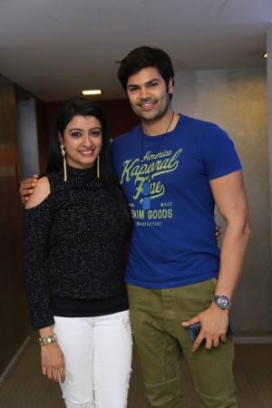 Celebrities At Inayathalam Premiere Show