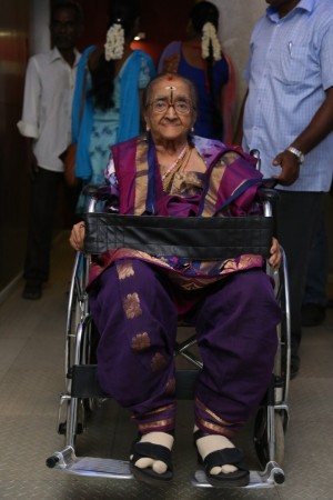 Celebrities At Inayathalam Premiere Show