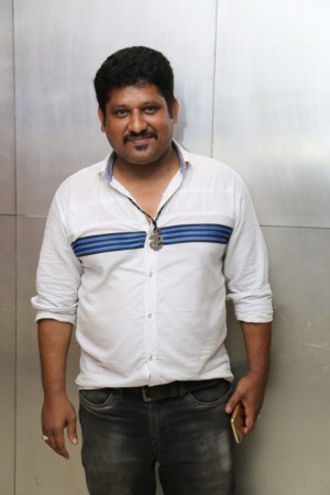 Celebrities At Inayathalam Premiere Show