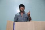 Celebrities cast their Votes