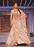 Stars Walk the Ramp for Yash Chopra Tribute