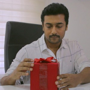 Don't Worry Gift Song from Kootathil Oruthan