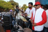 Drummer Sivamani and 1000 Drummers in Ulaga Sadhanai Nikazhtchi