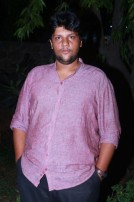 Enakku Vaaitha Adimaigal Press Meet