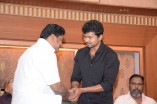 Ilayathalapathy Vijay meets the press