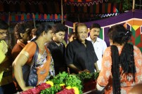 Industry's last respect to Kumarimuthu