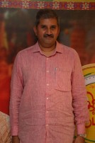 Inji Iduppazhagi Audio Launch