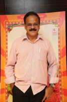 Inji Iduppazhagi Audio Launch