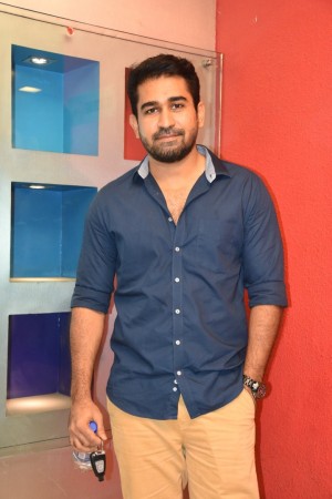 Ippadai Vellum Special Show