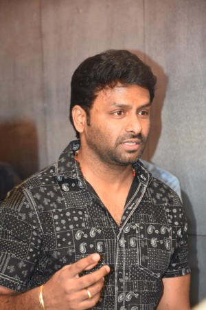 Ippadai Vellum Special Show